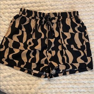 SHEIN Black and Tan Abstract Bermuda Shorts